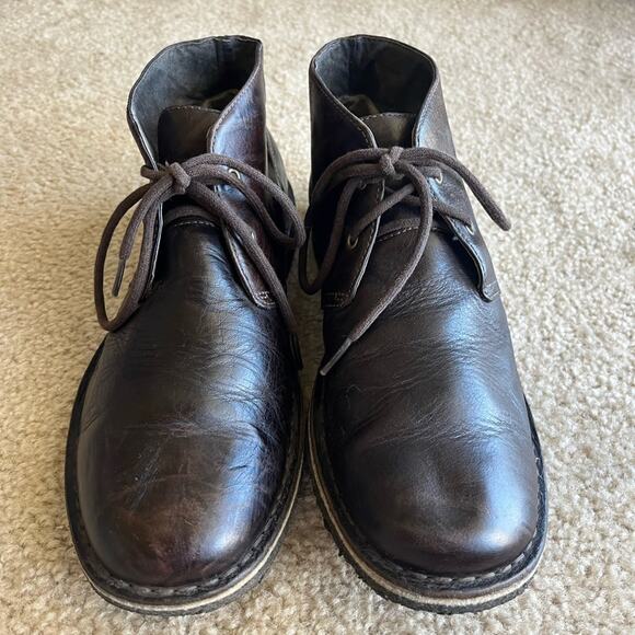 UGG Dark Brown Leather Men Chukka Ankle Boots 3275 main image 10